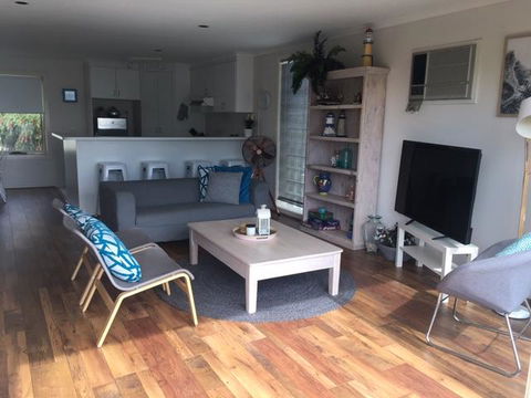 The Esplanade Holiday Home - Accommodation Resorts 3