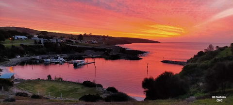 The Hideaway - Accommodation Resorts 1