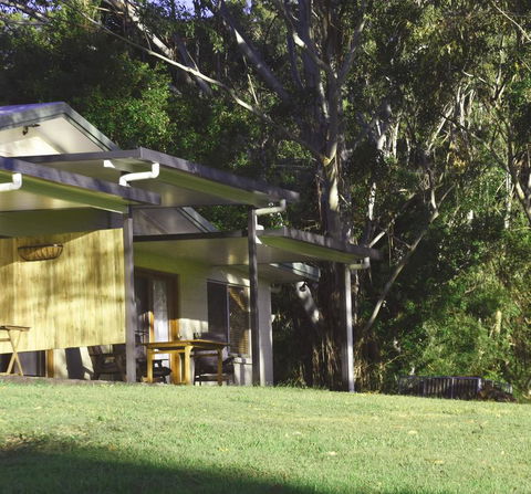 The Lodge Mapleton Falls - Accommodation Resorts 2