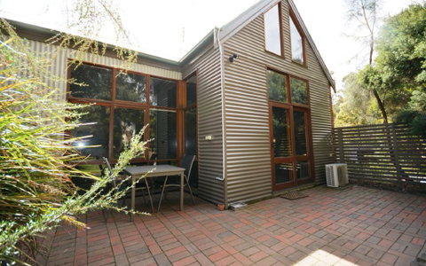 The Lodges - Accommodation Resorts 1