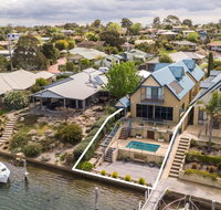 The Loft - Waterfront with Private Pool - Accommodation Resorts