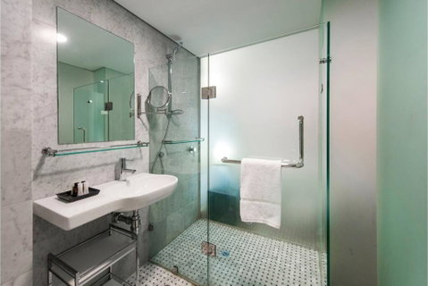 The Nest - Spacious Studio On Newcastle St With Roof Terrace - Accommodation Resorts 2