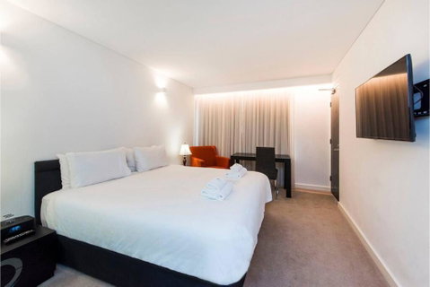 The Nest - Spacious Studio On Newcastle St With Roof Terrace - Accommodation Resorts 0