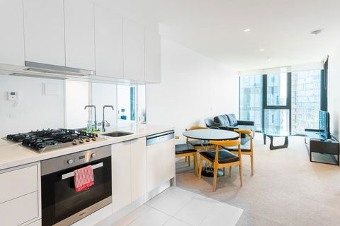 The Platinum Apartment In Melbourne - Accommodation Resorts 0