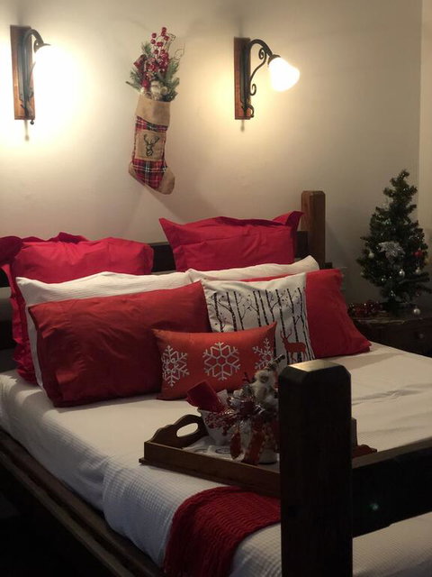 The Table Guest House - Accommodation Resorts 1