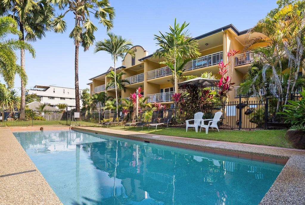 Smithfield Heights QLD Accommodation Resorts