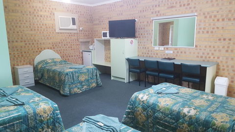 Tiaro Motor Inn - Accommodation Resorts 3