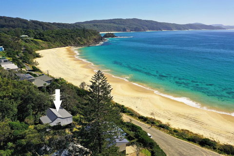 TRADEWINDS - Accommodation Resorts 0