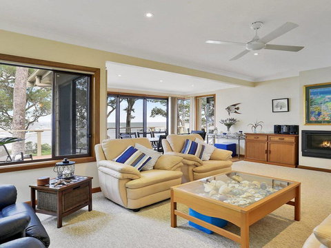 Tradewinds @ The Bay - All The Comforts Of Home - Accommodation Resorts 2