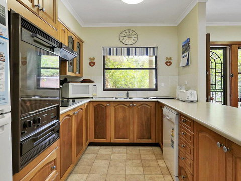 Tradewinds @ The Bay - All The Comforts Of Home - Accommodation Resorts 1