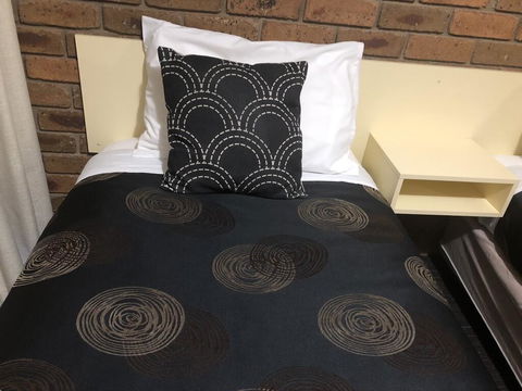 Travellers Rest Motor Inn Swan Hill - Accommodation Resorts 2