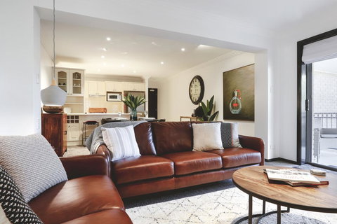 Tre Sorelle Camden - Accommodation Resorts 0