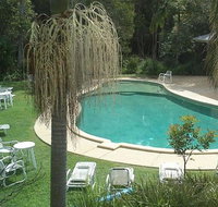 Treetops Lakeside Apartments - Accommodation Resorts