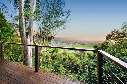 Treetops Seaview Montville - Accommodation Resorts 1