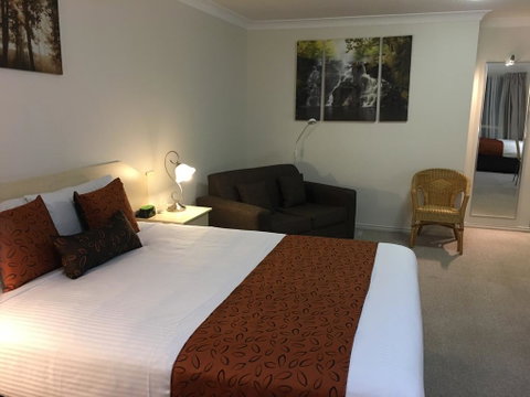 Tuckerbox Motor Inn - Accommodation Resorts 0