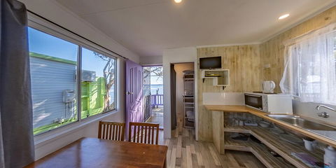 Two Shores Holiday Village - Accommodation Resorts 1