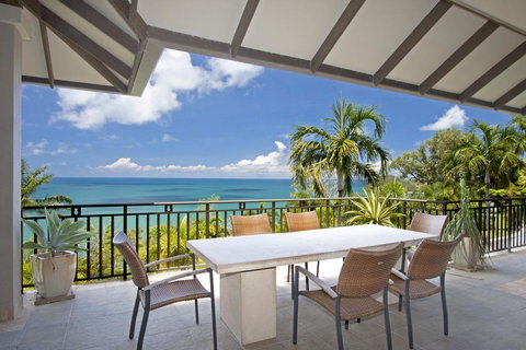 U 12 Santai - Accommodation Resorts 0