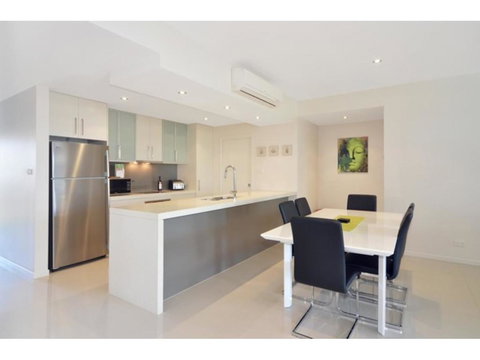 Utopia Apartment - Accommodation Resorts 0