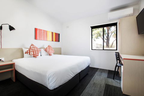 Villawood Hotel - Accommodation Resorts 0