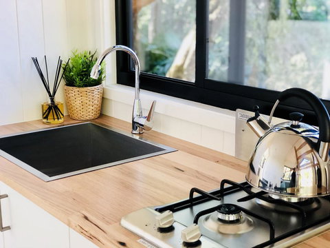 Walden Tiny House - Accommodation Resorts 1