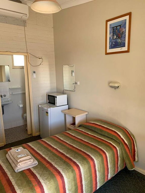 Walgett Motel - Accommodation Resorts 1