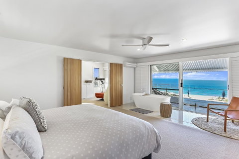 Walking On Sunshine - Accommodation Resorts 3