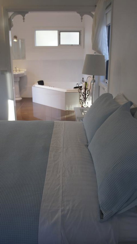 Amelina Cottages - Accommodation Resorts 30