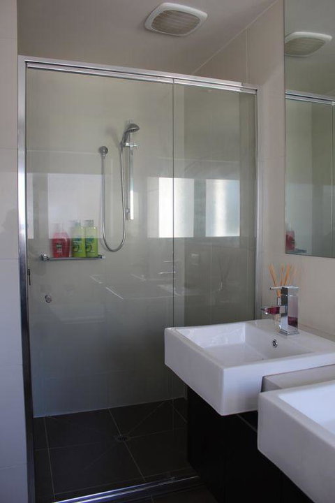 Central To Cowes - Accommodation Resorts 12