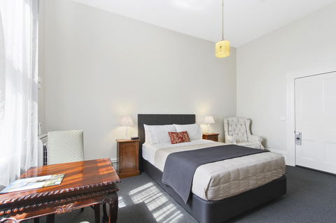 The Riversleigh - Accommodation Resorts 22