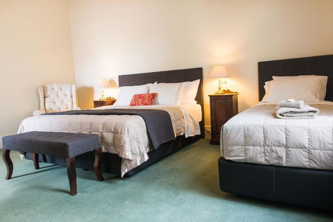 The Riversleigh - Accommodation Resorts 18