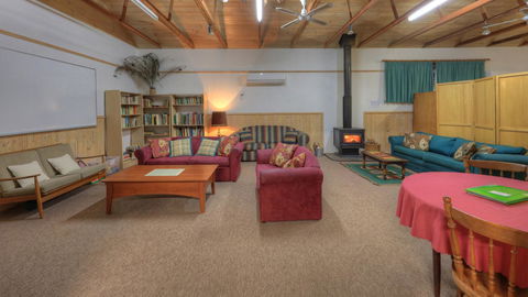 Aspens Springs Farmstay - Accommodation Resorts 9