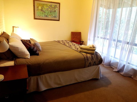Wahroonga - Accommodation Resorts 7
