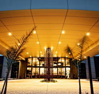 Quality Suites Seasons 5 - Accommodation Resorts