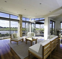 19 Glen Eagles Close - Accommodation Resorts