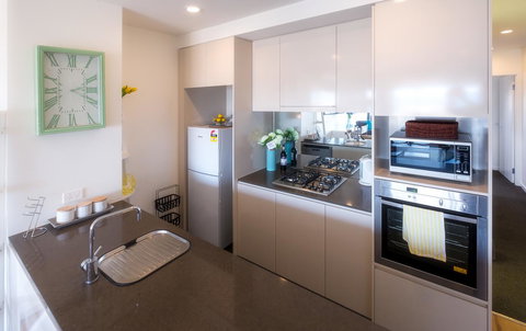 Waterfront Apt 234 Marinaquays - Accommodation Resorts 10