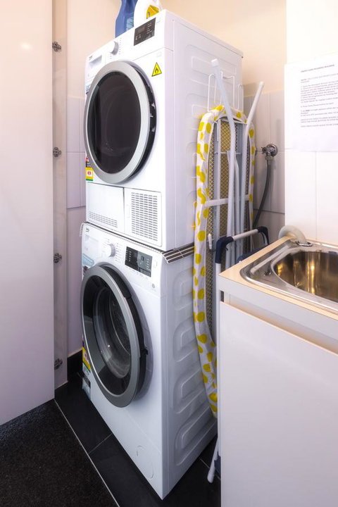 Waterfront Apt 234 Marinaquays - Accommodation Resorts 31