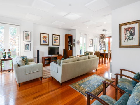 Boutique Stays - Maple On Kent - Accommodation Resorts 2