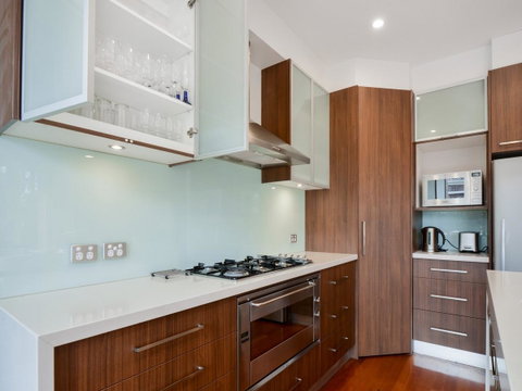 Boutique Stays - Maple On Kent - Accommodation Resorts 6