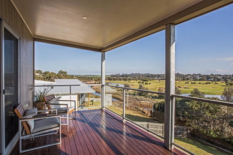 Saltwater Breeze Retreat - Accommodation Resorts 26