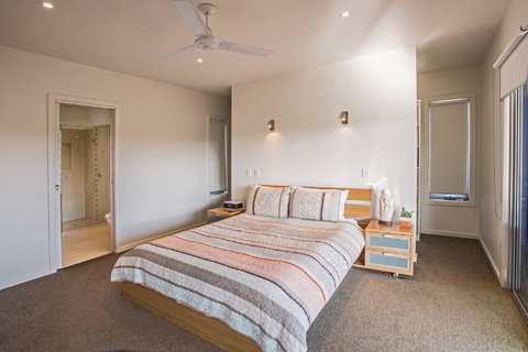 Saltwater Breeze Retreat - Accommodation Resorts 16