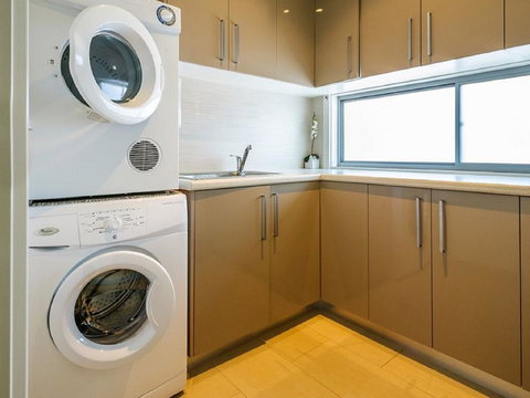 Saltwater Breeze Retreat - Accommodation Resorts 24