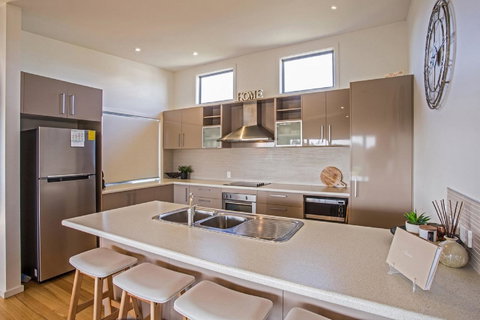 Saltwater Breeze Retreat - Accommodation Resorts 2