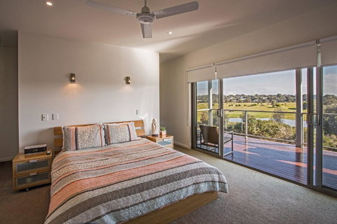 Saltwater Breeze Retreat - Accommodation Resorts 15