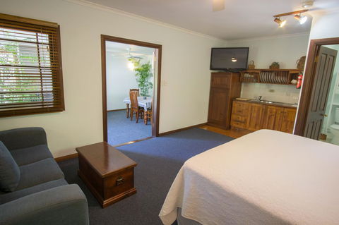 Debbie\'s Place - Accommodation Resorts 42
