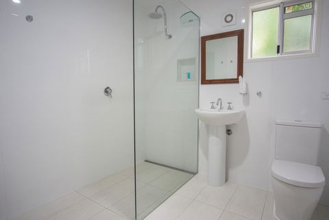 Debbie\'s Place - Accommodation Resorts 16