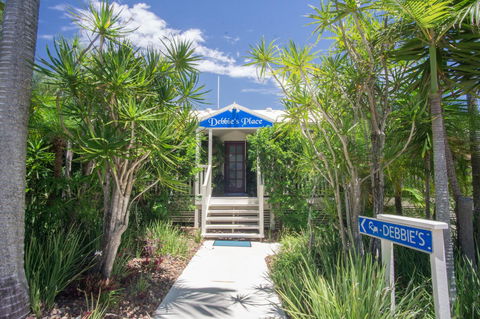Debbie\'s Place - Accommodation Resorts 0