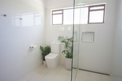 Debbie\'s Place - Accommodation Resorts 6