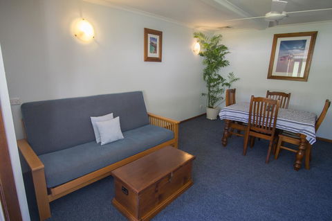 Debbie\'s Place - Accommodation Resorts 41