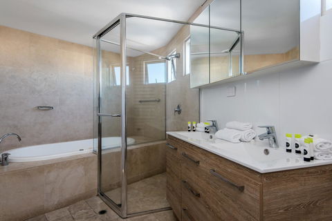 Noosa Blue Resort - Accommodation Resorts 18