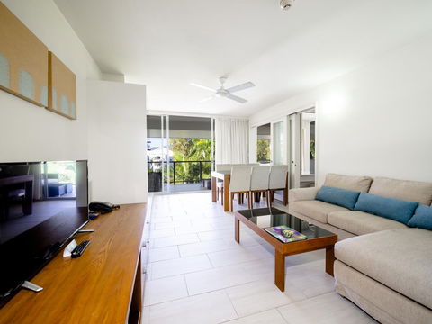 Drift Palm Cove - Accommodation Resorts 10